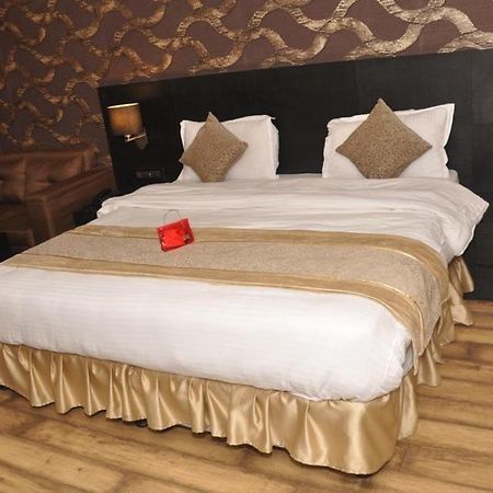 Hotel Gulmarg Regency Shimla Eksteriør bilde