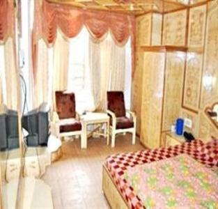Hotel Gulmarg Regency Shimla Eksteriør bilde