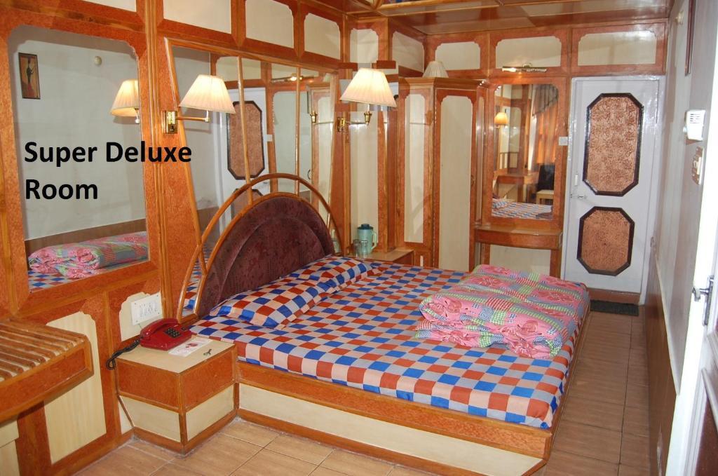 Hotel Gulmarg Regency Shimla Rom bilde